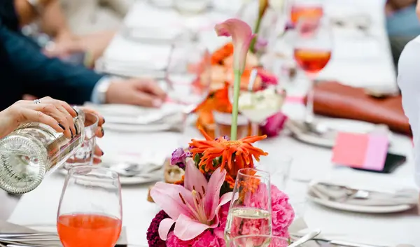 LUST.6 - Floral tablescape for PR dinner event