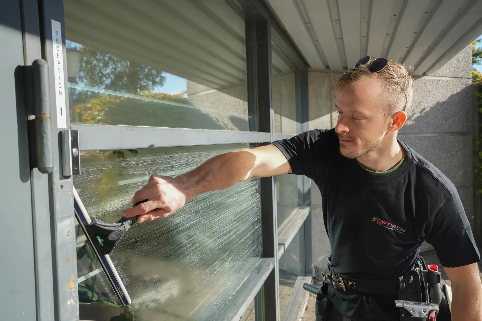 Window polishing