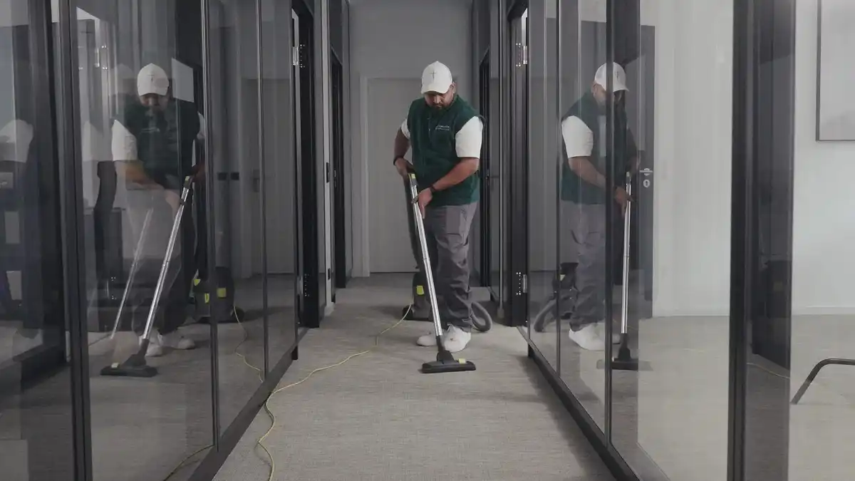 PutzKraft24 - Office Cleaning