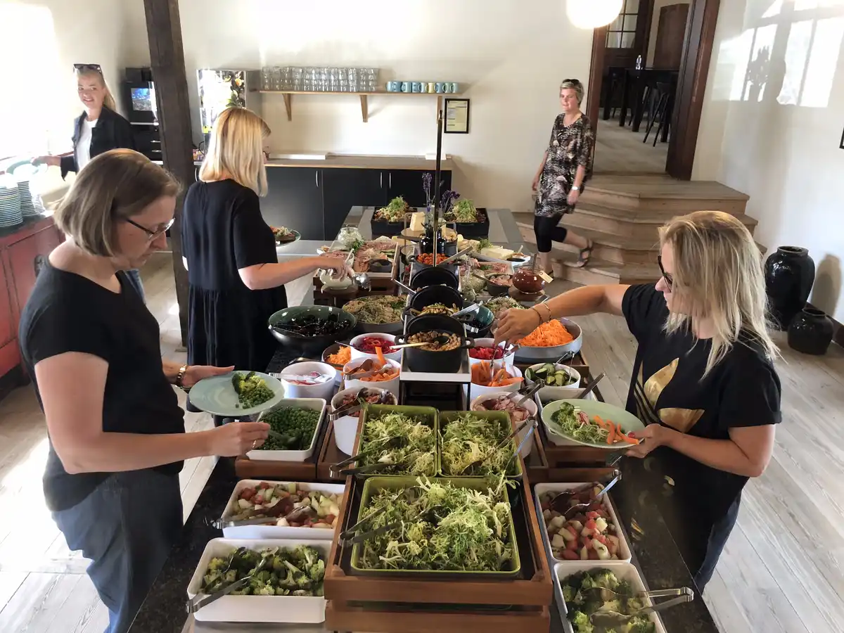 Madhosmads ApS - Frokostordning