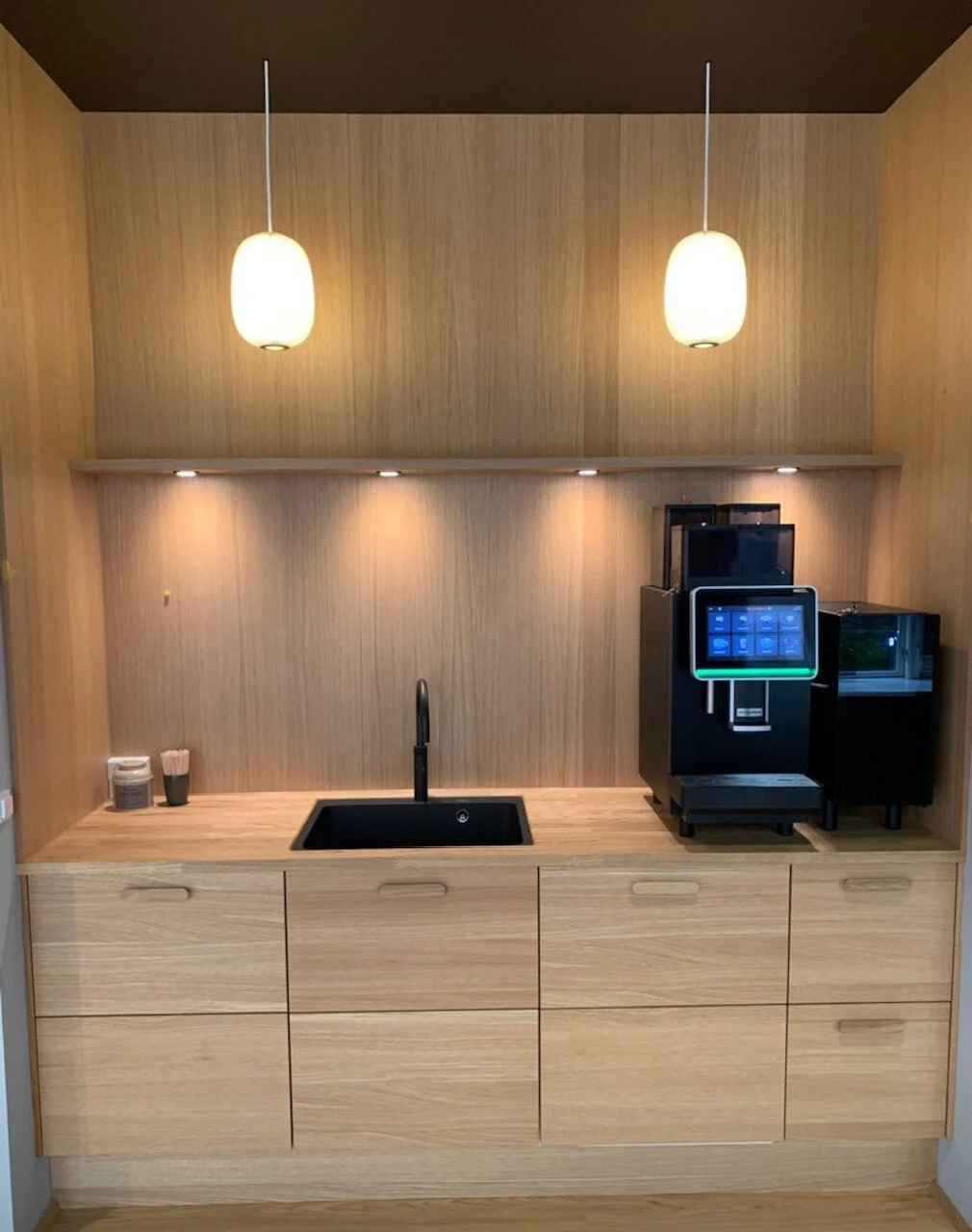 North Coffee - Automatisk kaffemaskineløsning,  kontorkunde op til 300 kopper dagligt.