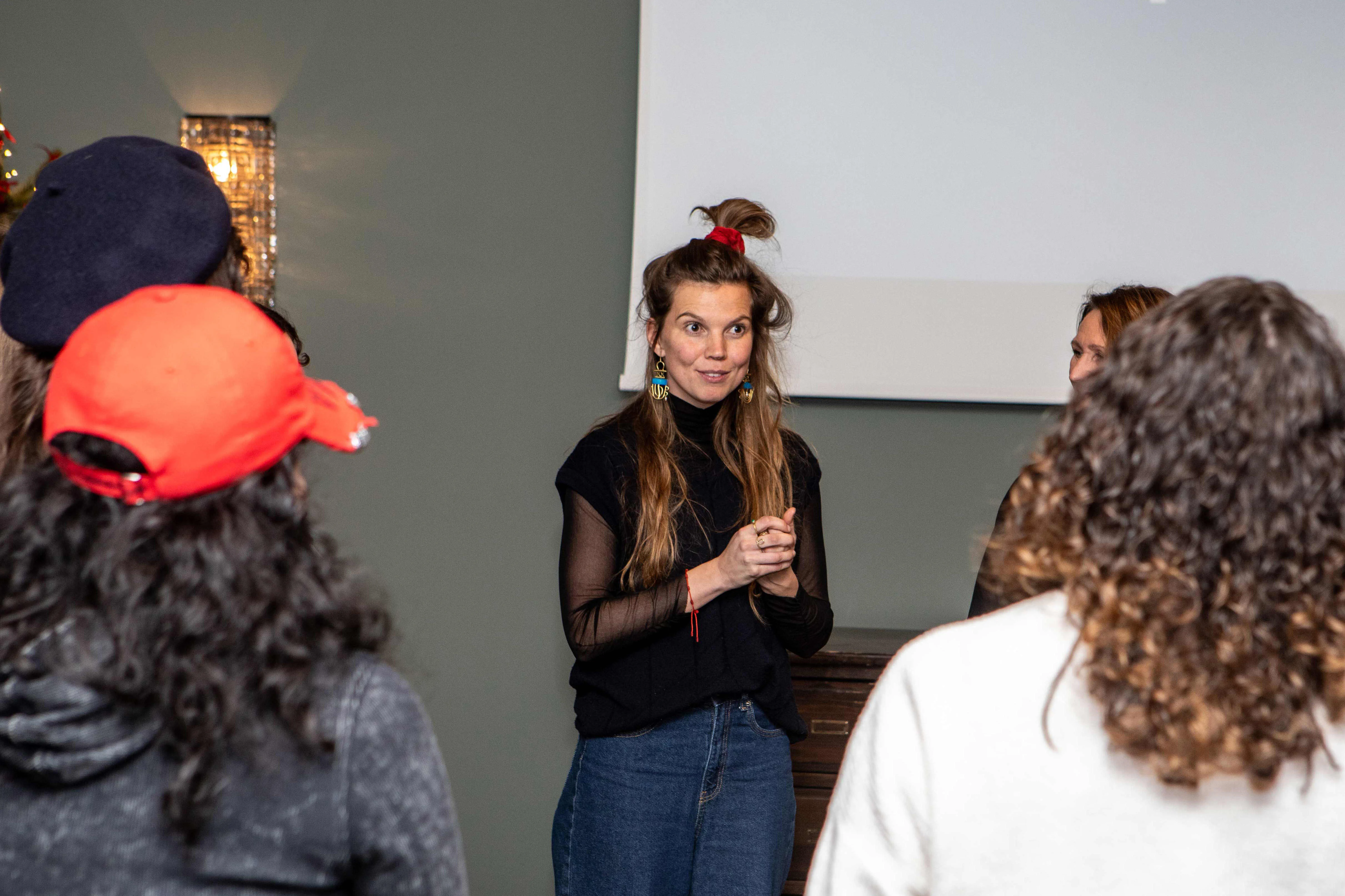 The Untold - Esther de Bruijn leading a storytelling workshop