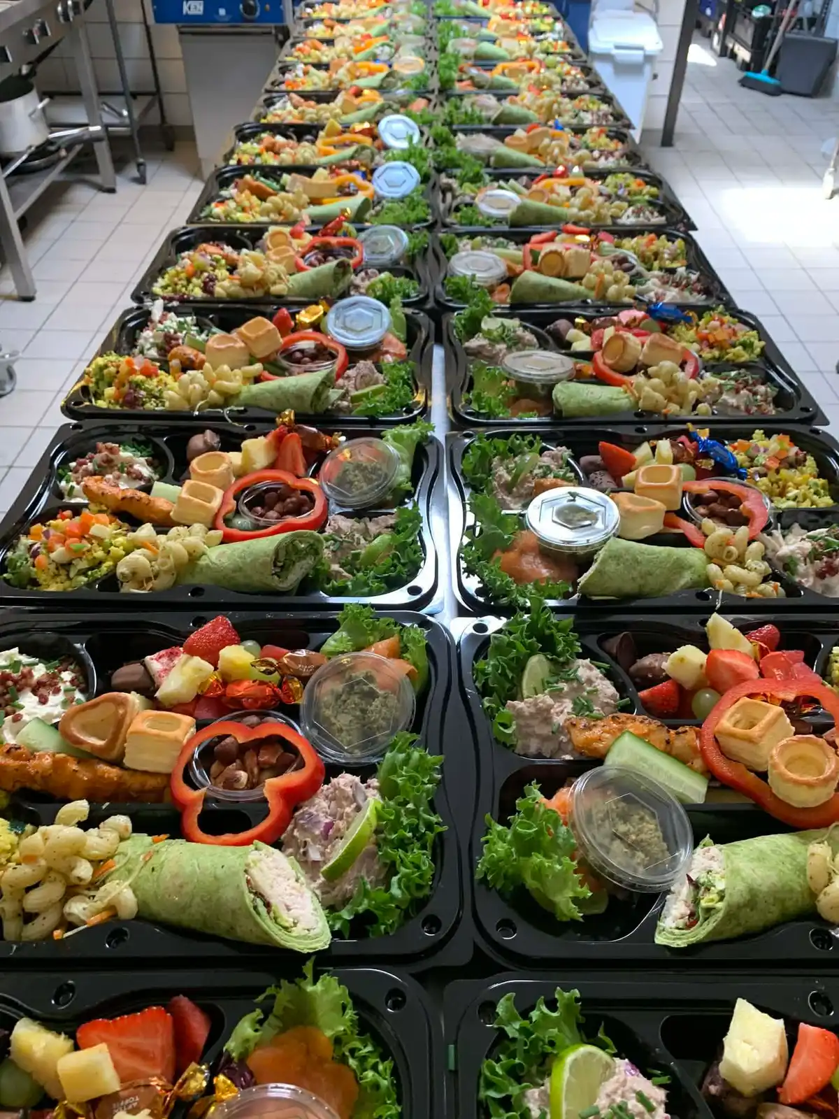Deli Deluxe - Tapas platter