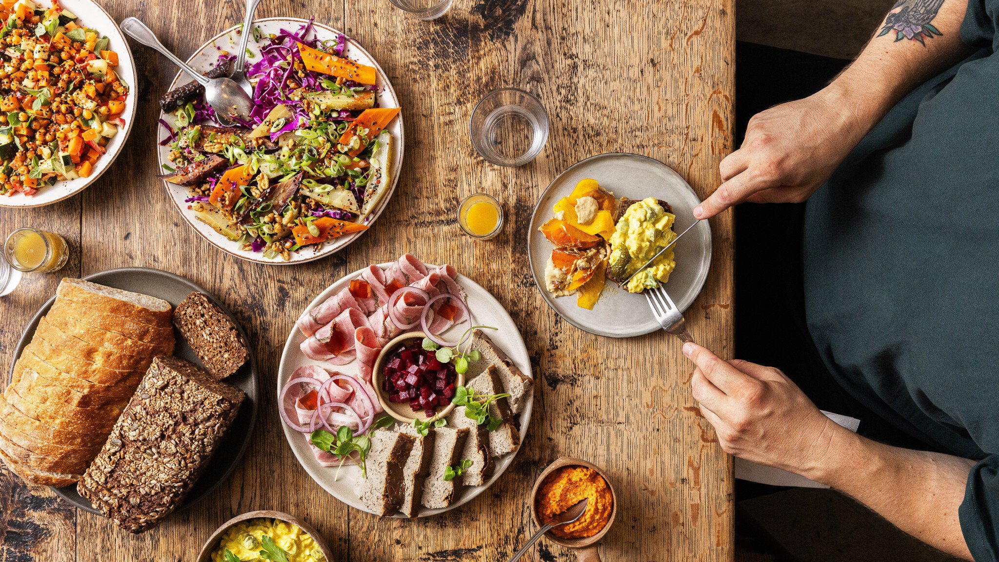 Madklubben Catering - Madklubbens frokost - klassisk frokost med pålæg hver dag