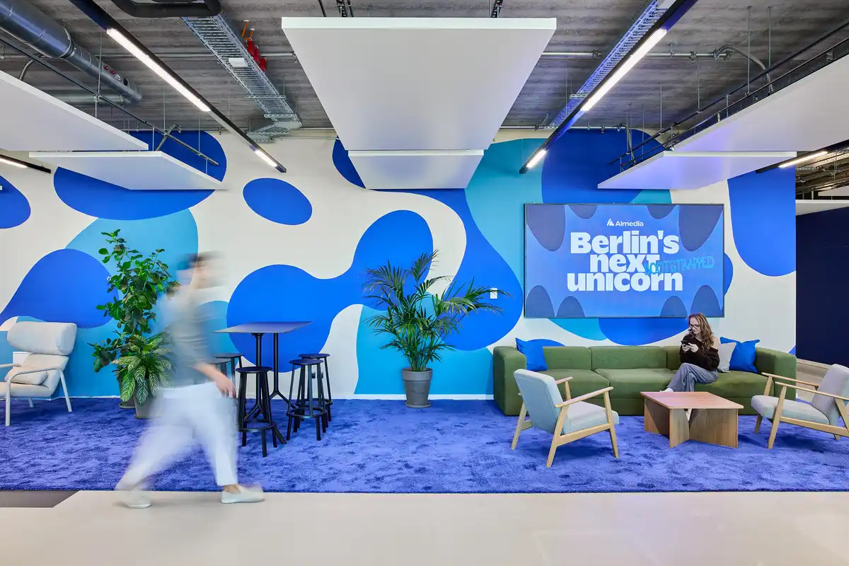 STUDIO VALE - Zirkuläres Workplace Design für das Berliner Büro von Almedia.
