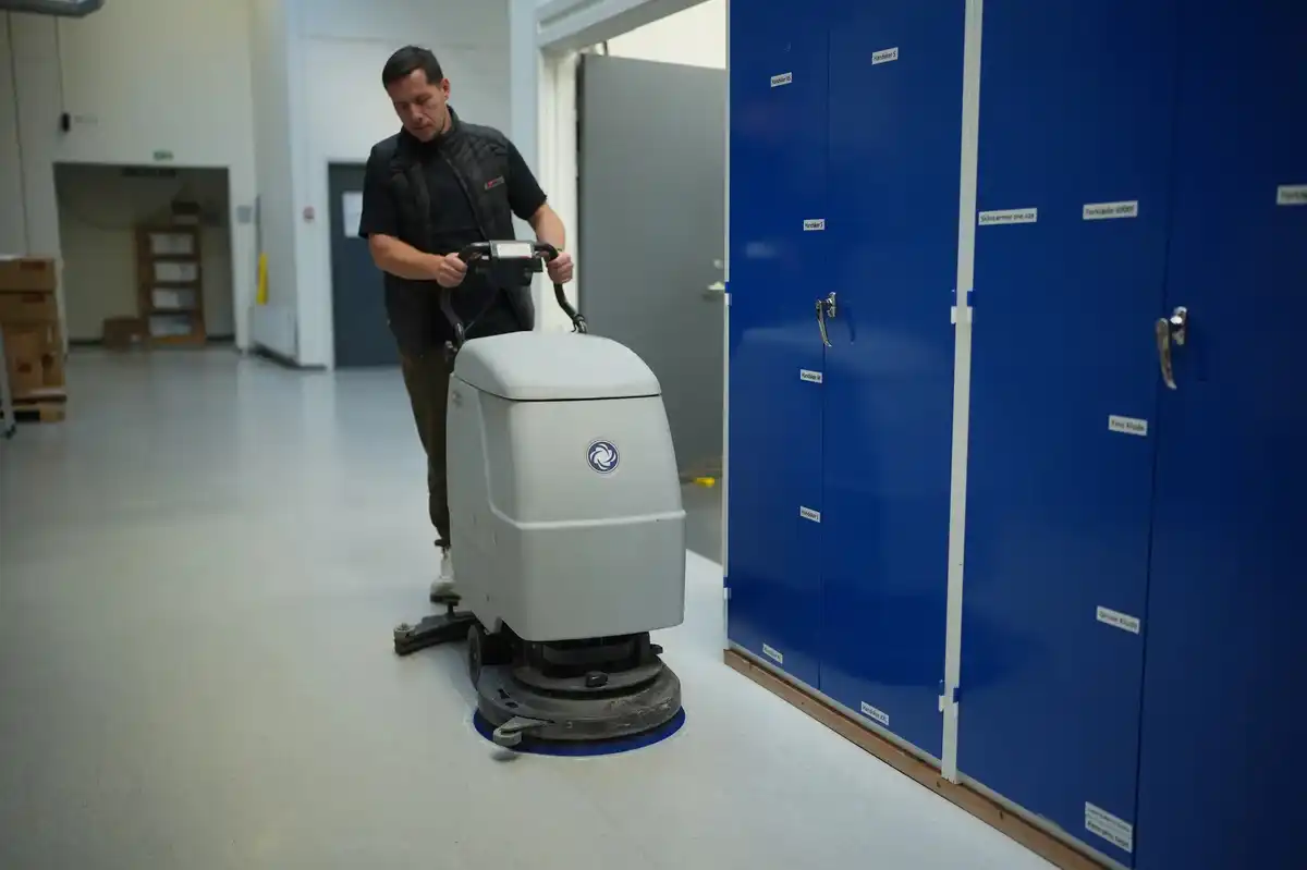 OptiRen - Gulvmaskine