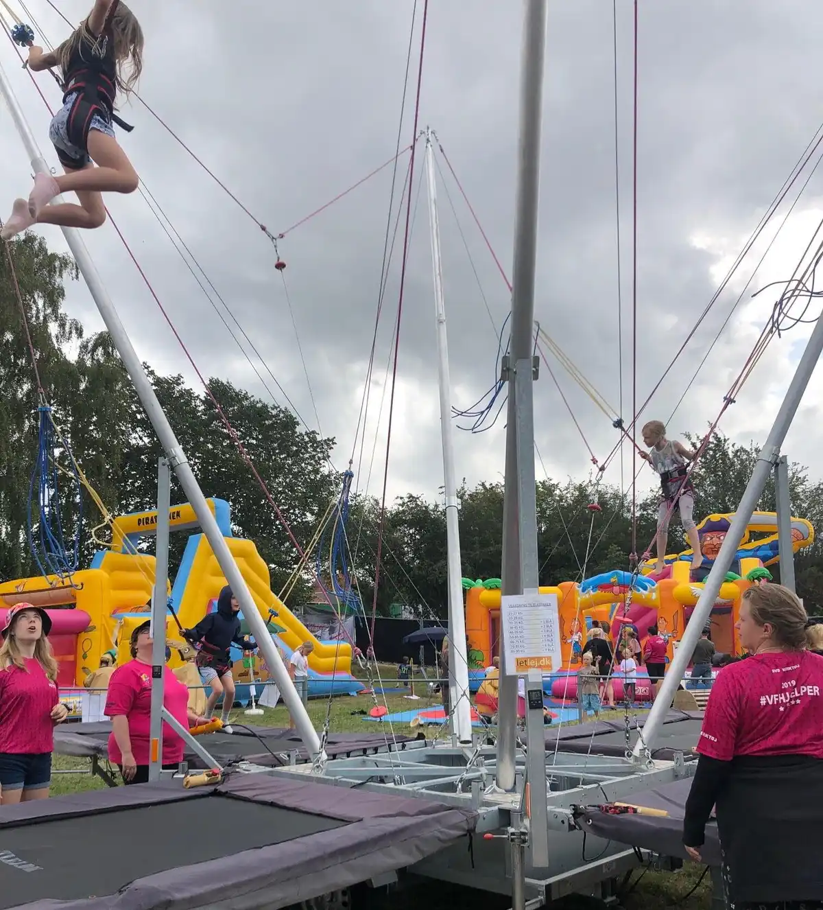 Letlej - SUPERJUMPEREN – for vildt, for sjov, og højt