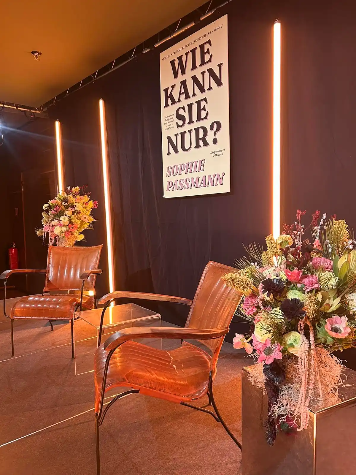 LUST.6 - Floral design for event talk