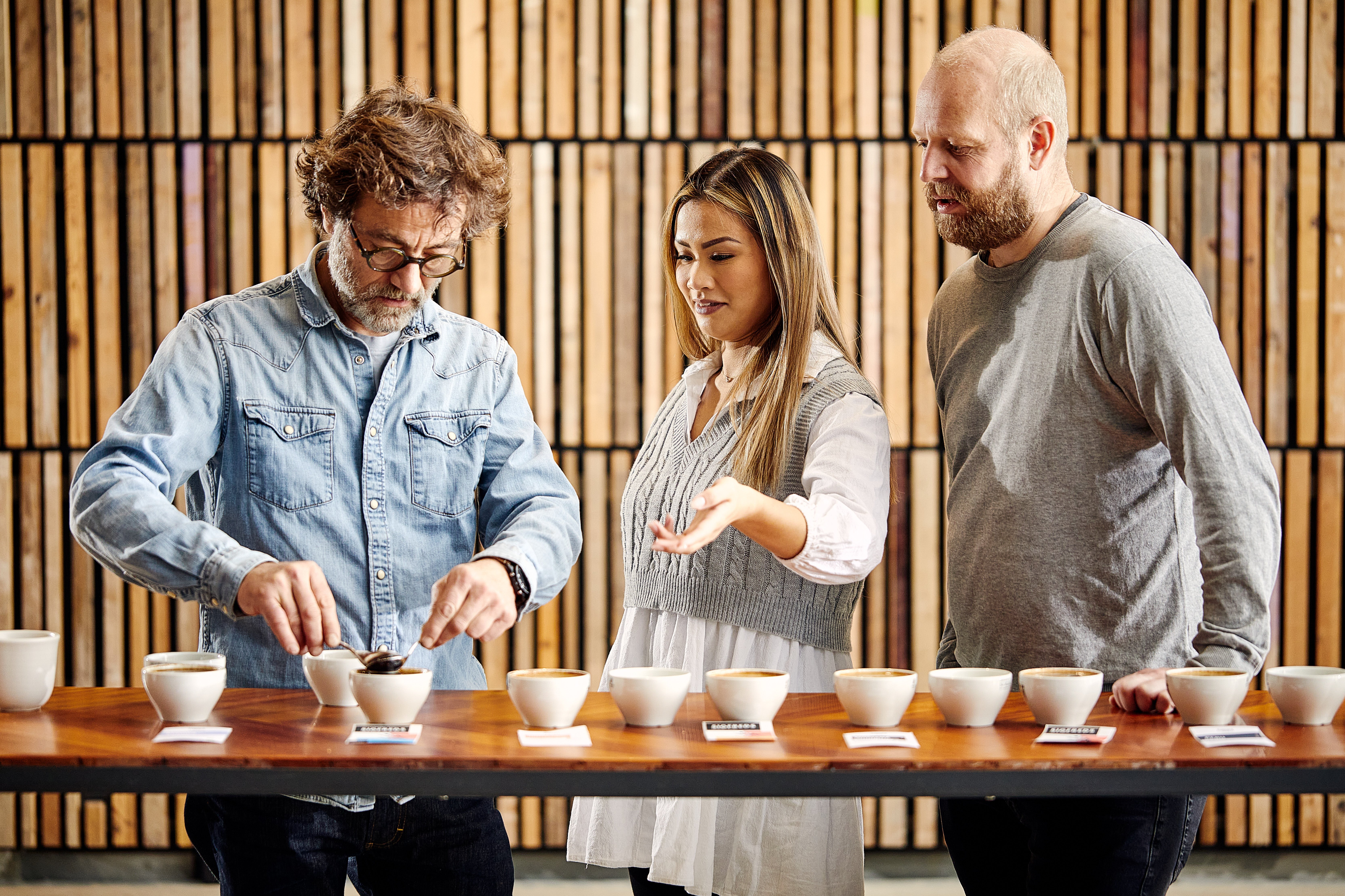 Europa Kaffe & Te A/S - Vi smager hundredvis af kaffer årligt, og udvælger KUN de bedste.